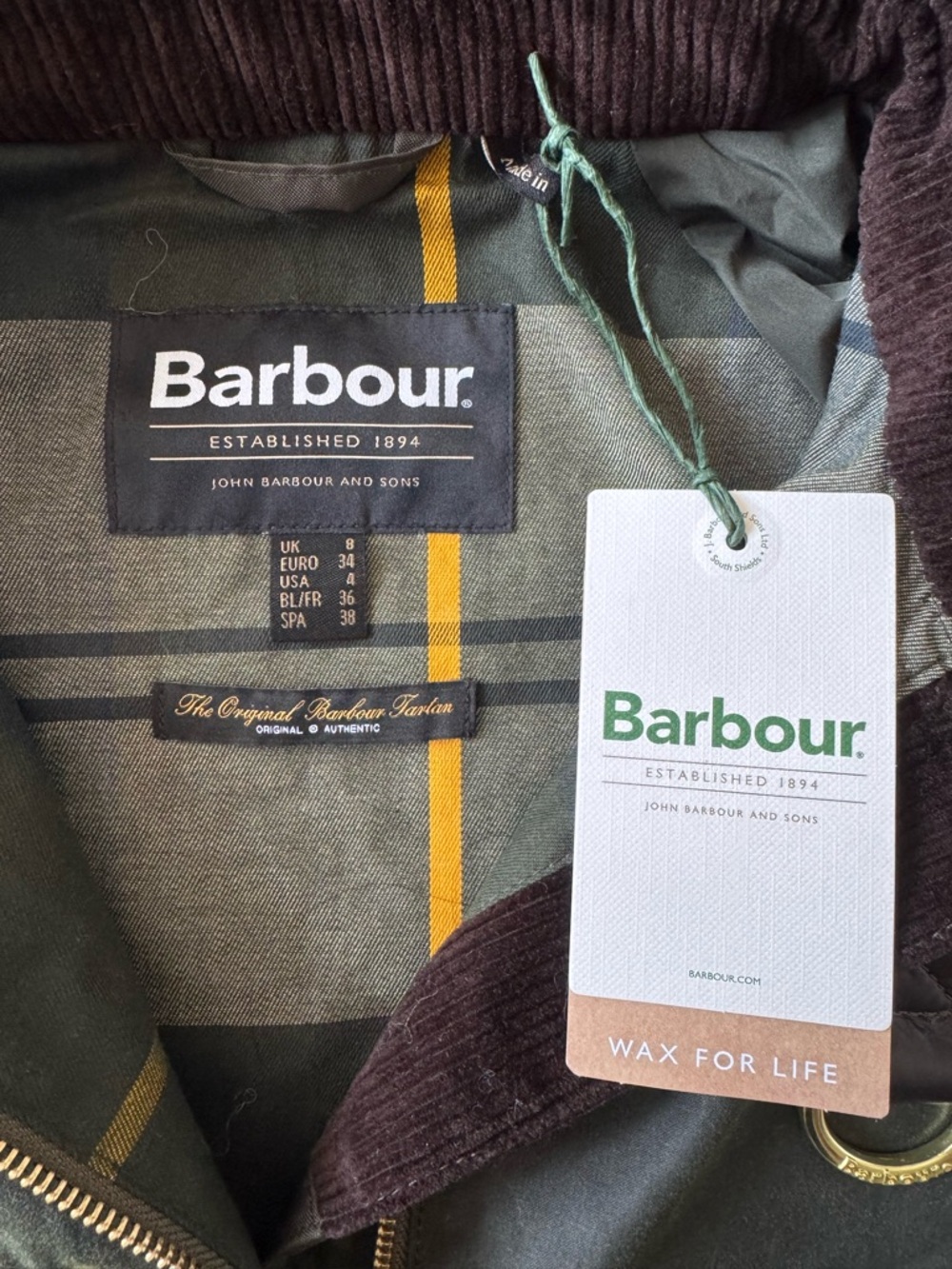 Barbour Reighton Hooded Wax Jacket - Picture 13 of 13